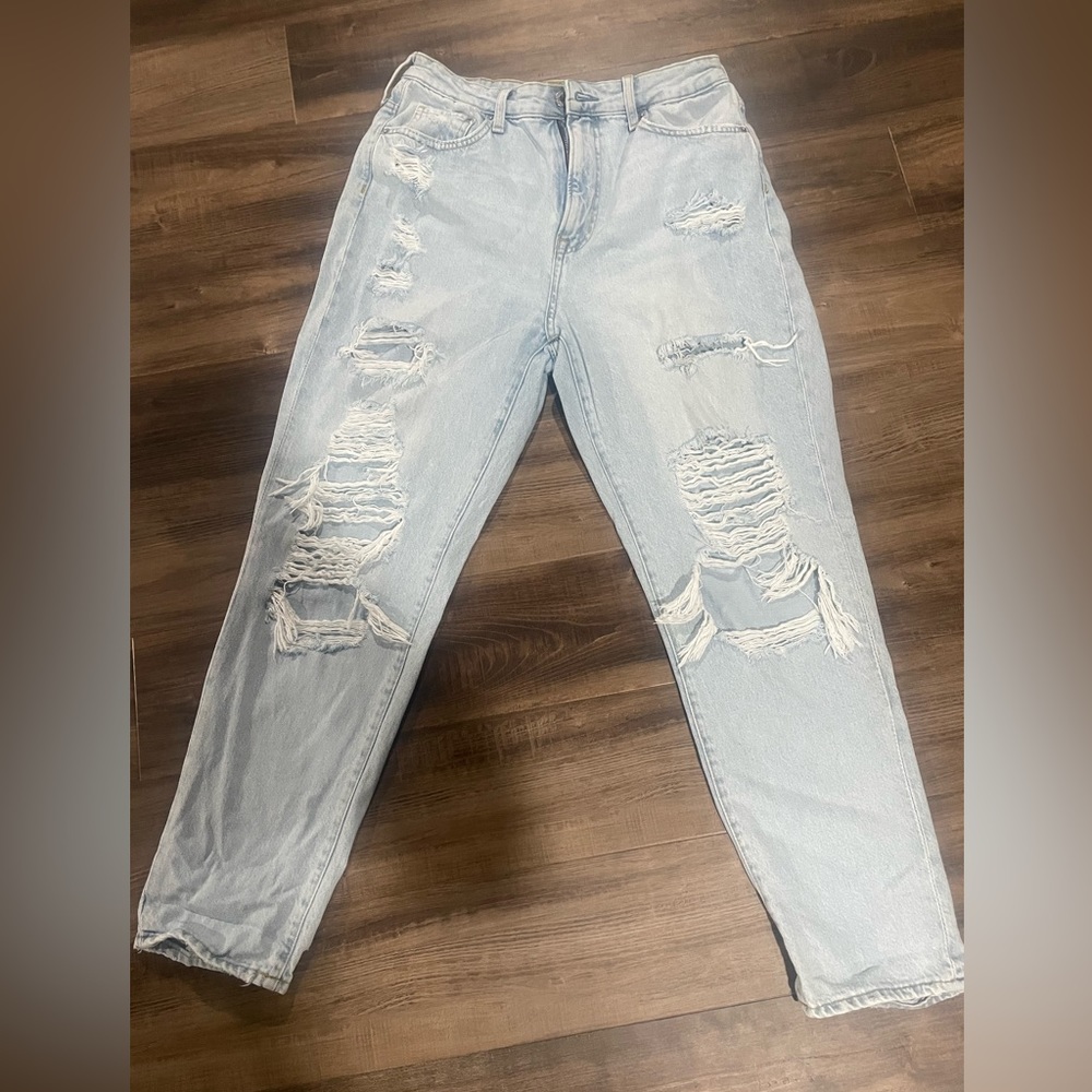 Women's_H&M_Ripped_Mom Jeans